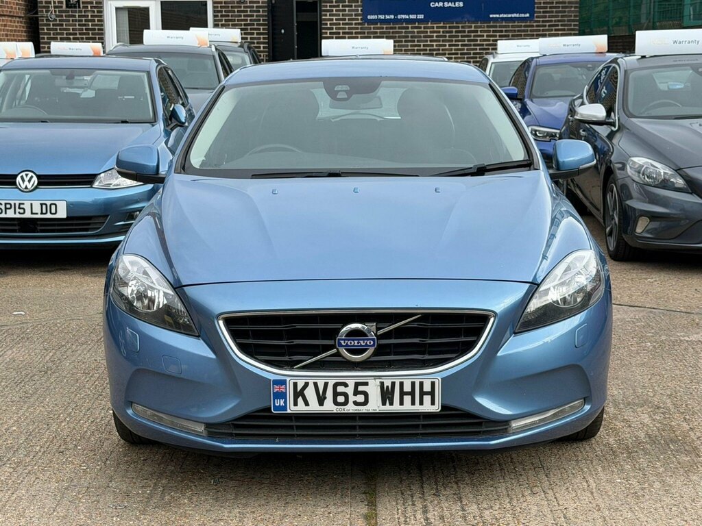 Volvo V40 2.0 D2 Se Nav Euro 6 Ss Blue #3