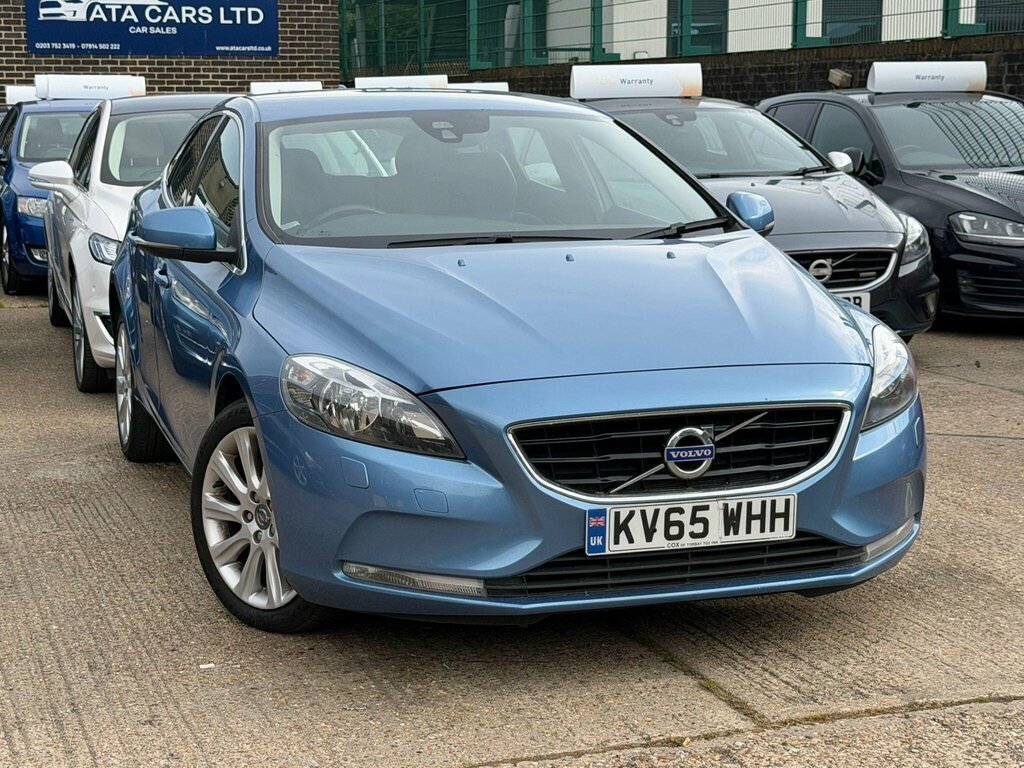 Volvo V40 2.0 D2 Se Nav Euro 6 Ss Blue