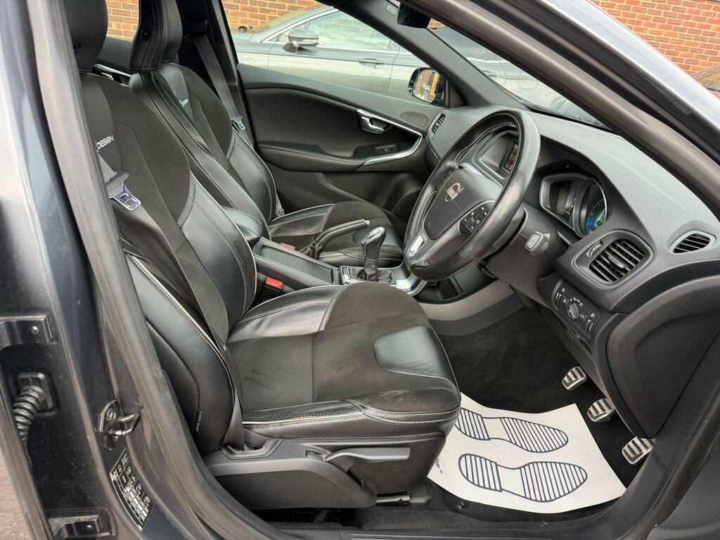 Volvo V40 2.0 D3 Se Geartronic Euro 5 Ss Silver #9