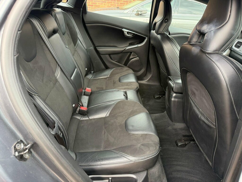 Volvo V40 2.0 D3 Se Geartronic Euro 5 Ss Silver #18
