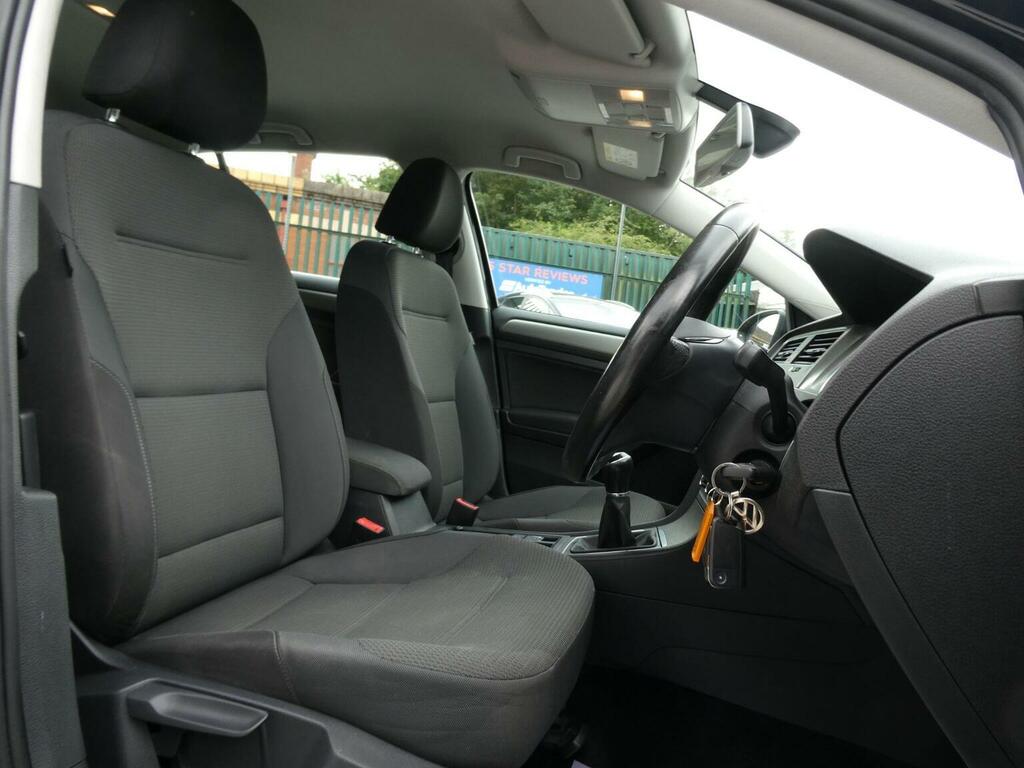Volkswagen Golf Hatchback 1.6 Tdi Bluemotion Tech Match Euro 5 S Black #4
