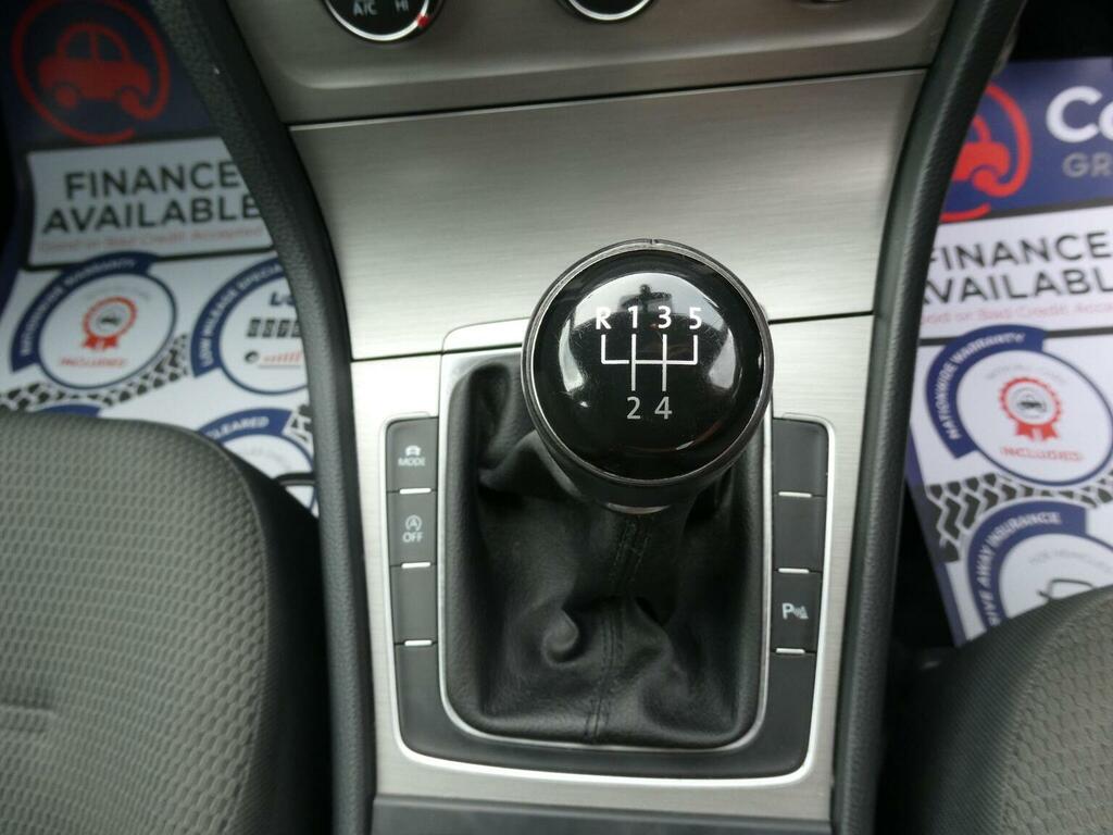 Volkswagen Golf Hatchback 1.6 Tdi Bluemotion Tech Match Euro 5 S Black #6
