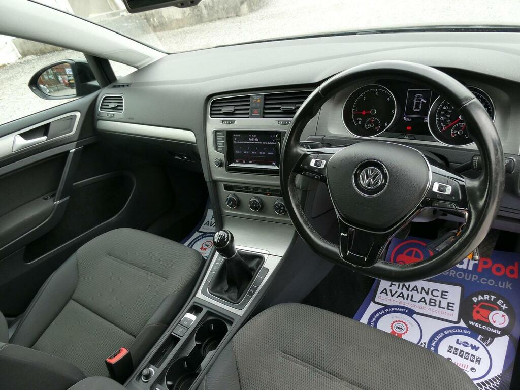 Volkswagen Golf Hatchback 1.6 Tdi Bluemotion Tech Match Euro 5 S Black #2