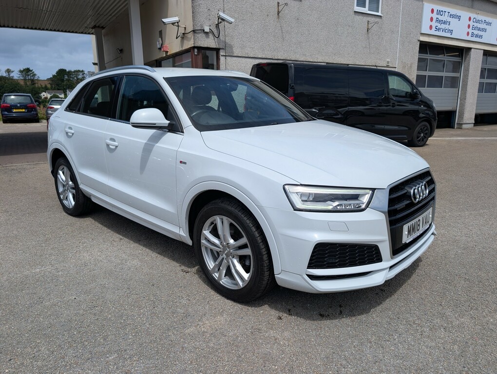 Audi Q3 2.0 Tdi S Line Edition White #2