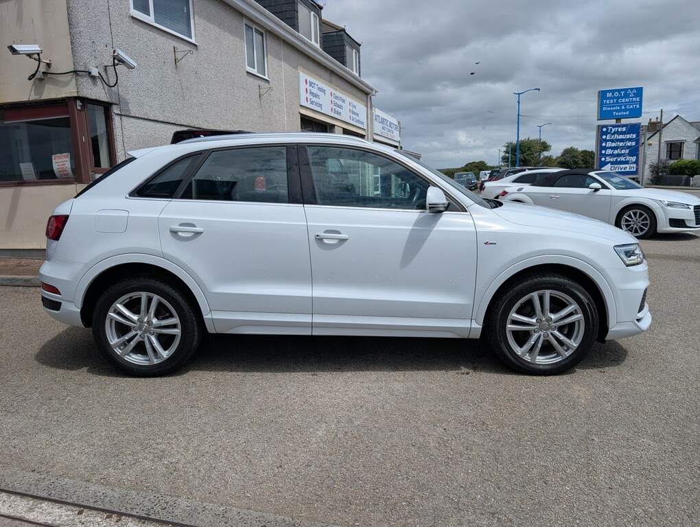 Audi Q3 2.0 Tdi S Line Edition White #3