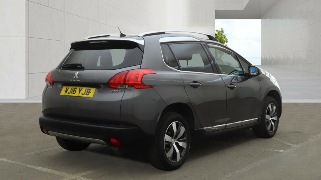 Peugeot 2008 1.6 Bluehdi Allure Grey #3