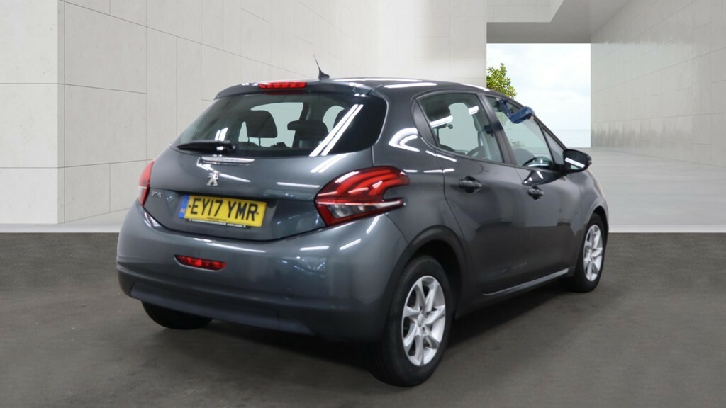 Peugeot 208 1.6 Bluehdi Active Grey #3