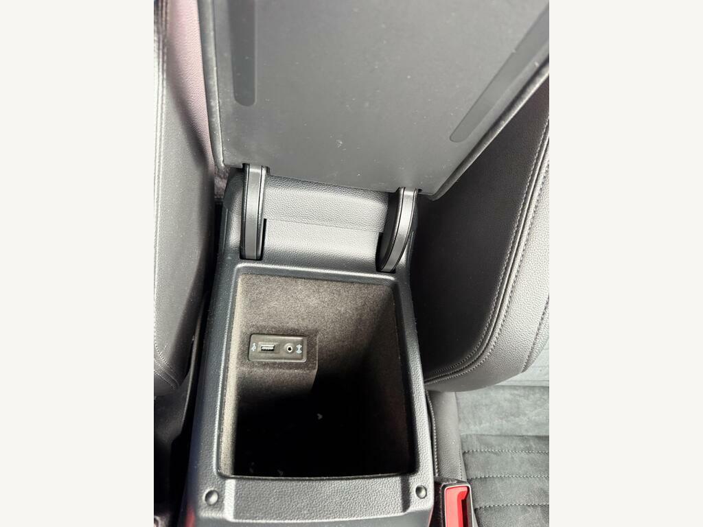 Volkswagen Passat 2.0 Tdi Scr 190 Gt Panoramic Roof Black #33