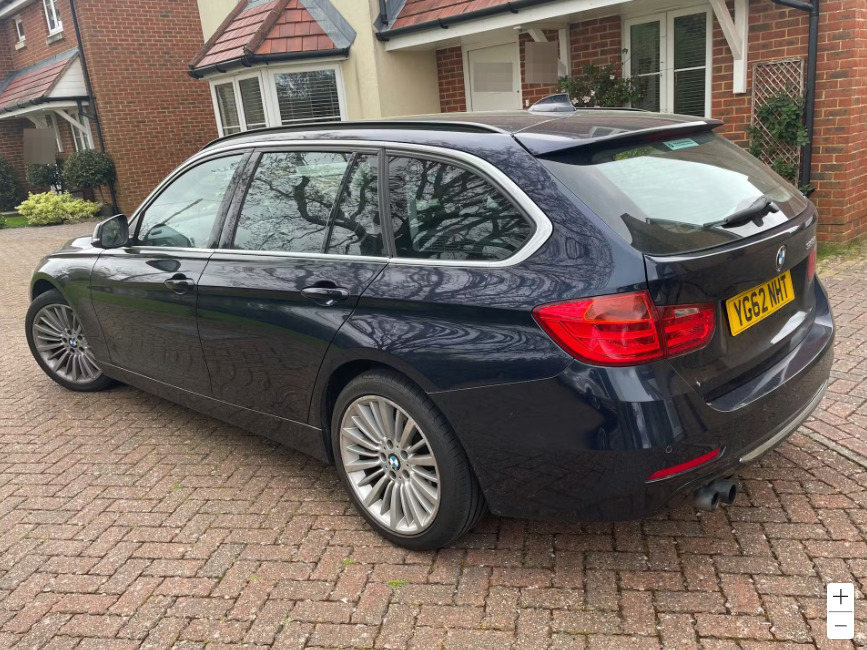 BMW 3 Series Petrol YG62NHT Blue #5