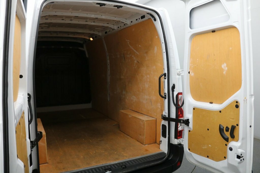 Renault Master 2.3 Dci 35 Business Fwd Lwb Medium Roof Euro 6 White #14