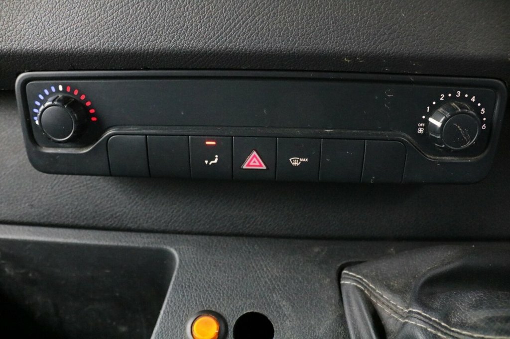 Mercedes-Benz Sprinter 317 Cdi Progressive L2h2 Euro 6 170Ps U2427 Ulez White #13