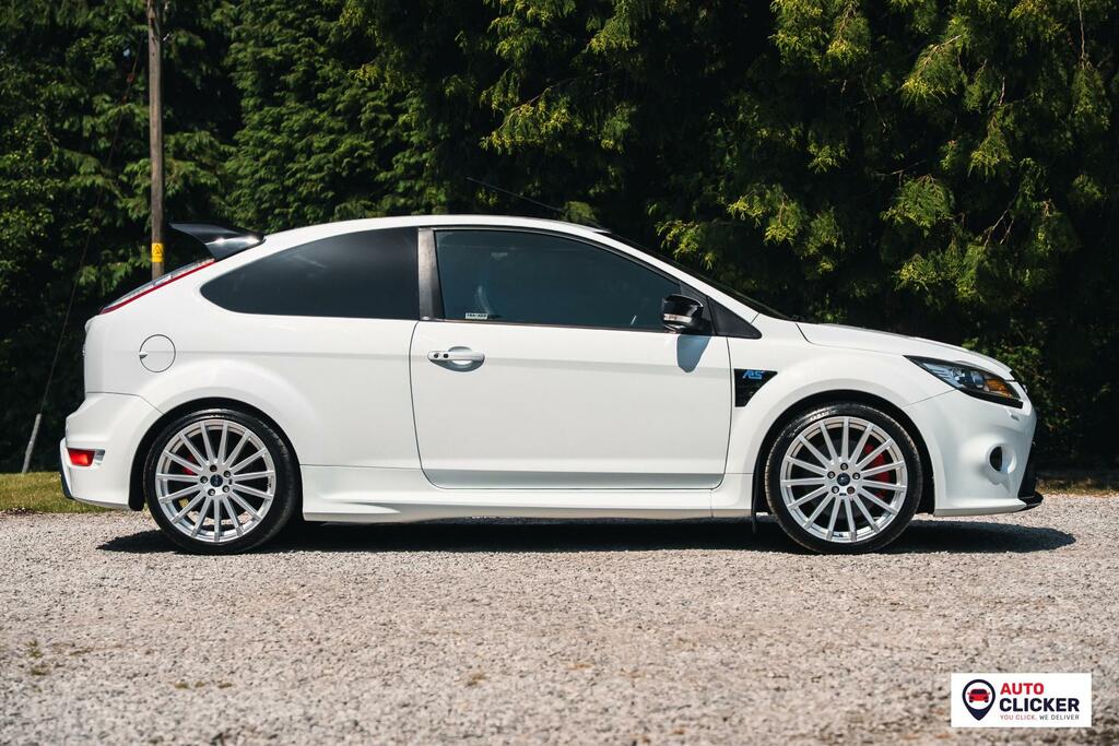 Ford Focus 2.5 Rs Hatchback 225 G Km 301 B White #4