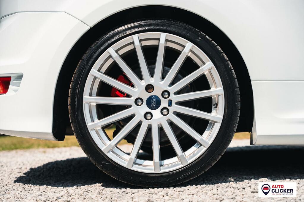 Ford Focus 2.5 Rs Hatchback 225 G Km 301 B White #5