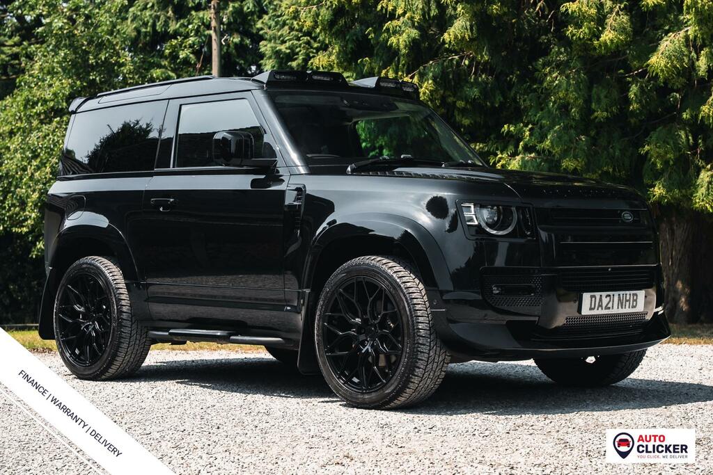 Land Rover Defender 90 Se Black
