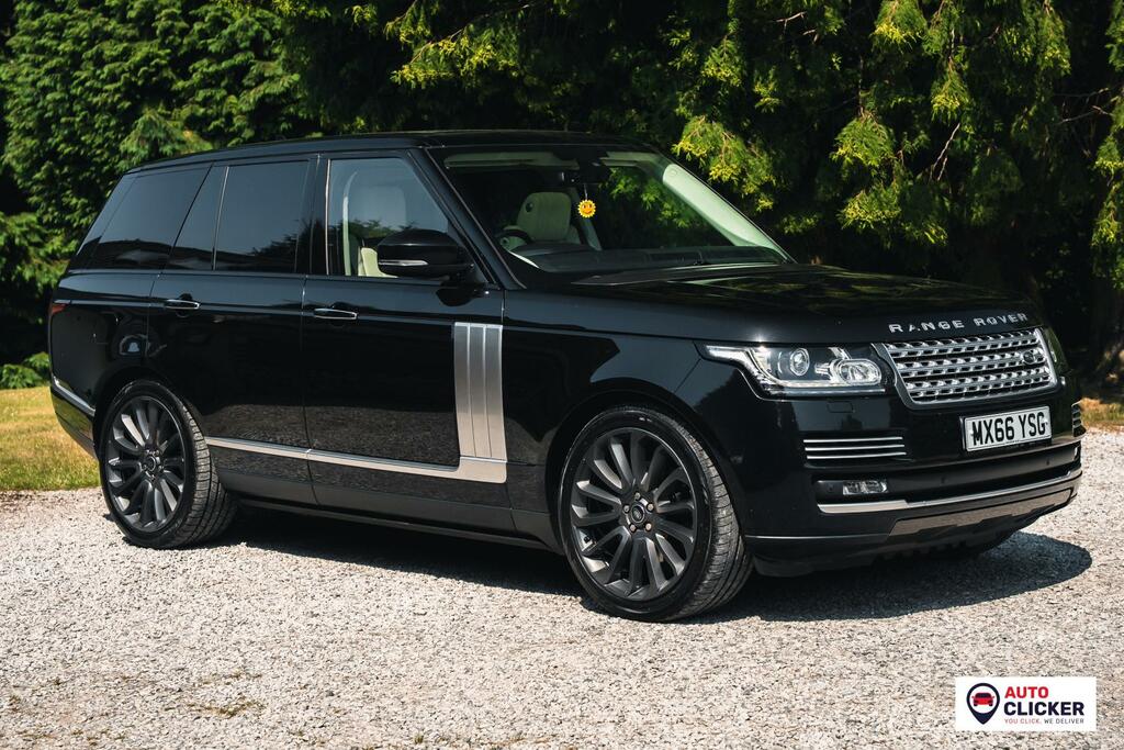Land Rover Range Rover Vogue Se Black #2