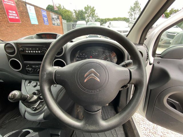 Citroen Berlingo Hdi 725 X Crew White #6