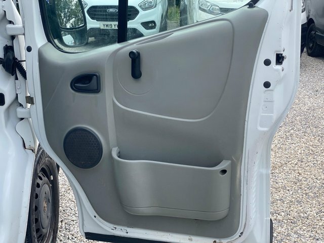 Vauxhall Vivaro 1.9 2900Cdti Lwb 100 Bhp 1 Year Mot White #31