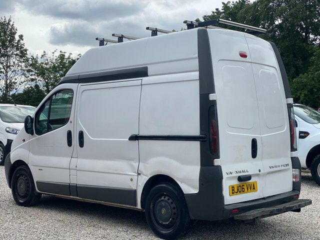 Vauxhall Vivaro 2900 Dti Fwd L1 White #5