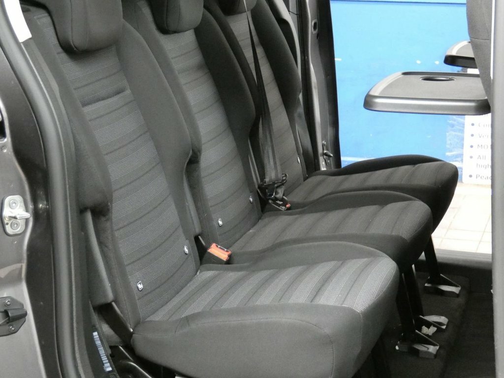 Vauxhall Combo-e Life 50Kwh Design Mpv 7.4Kw Charger  #12