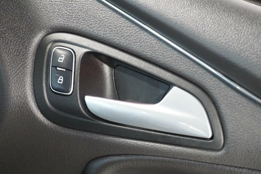 Ford Focus Focus St-line X 1.0L Ecoboost 155Ps Mhev Fw  #57