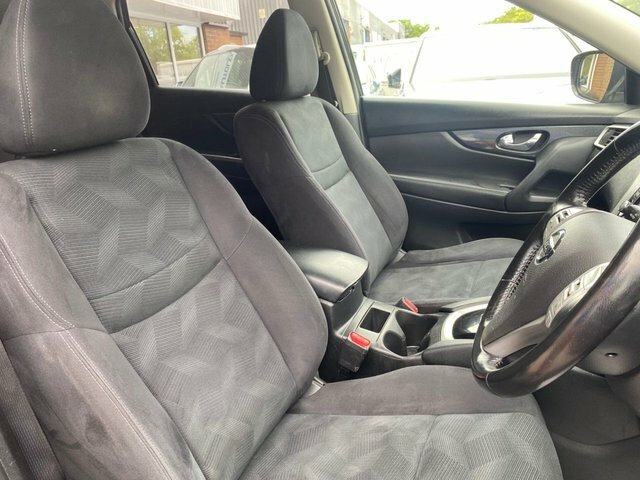 Nissan X-Trail 1.6L N-connecta Dci White #17