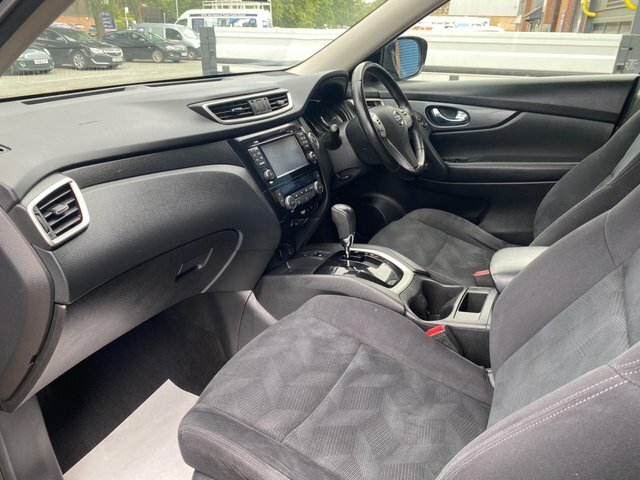 Nissan X-Trail 1.6L N-connecta Dci White #24