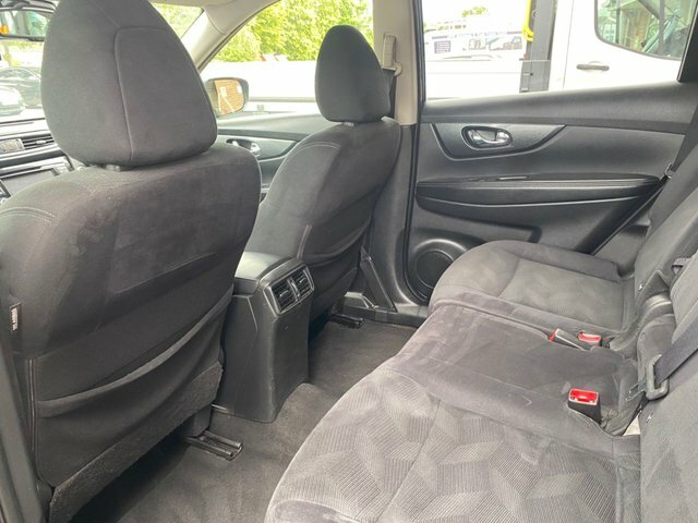 Nissan X-Trail 1.6L N-connecta Dci White #22