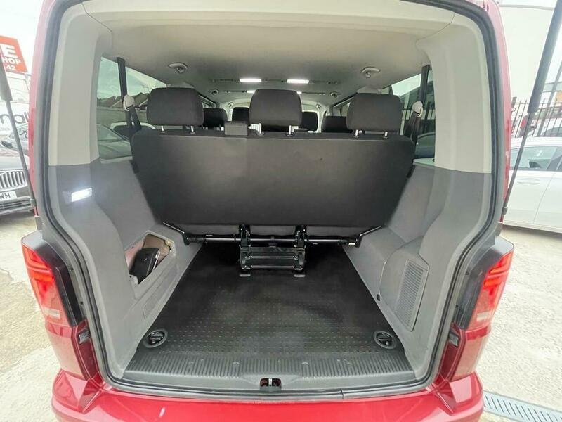 Volkswagen Transporter Shuttle T6.1 150 7 Speed Dsg 8 Seat Shuttle Se Lwb In Black #75