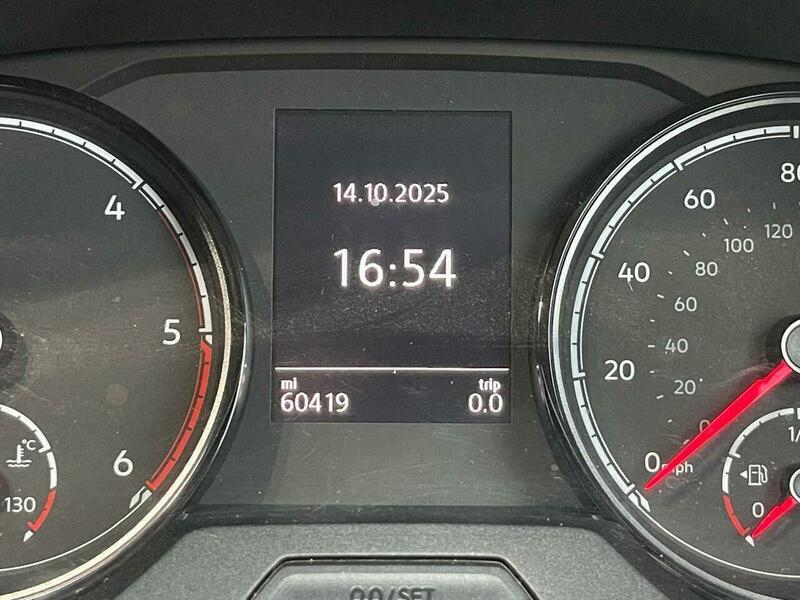 Volkswagen Transporter Shuttle T6.1 150 7 Speed Dsg 8 Seat Shuttle Se Lwb In Black #57