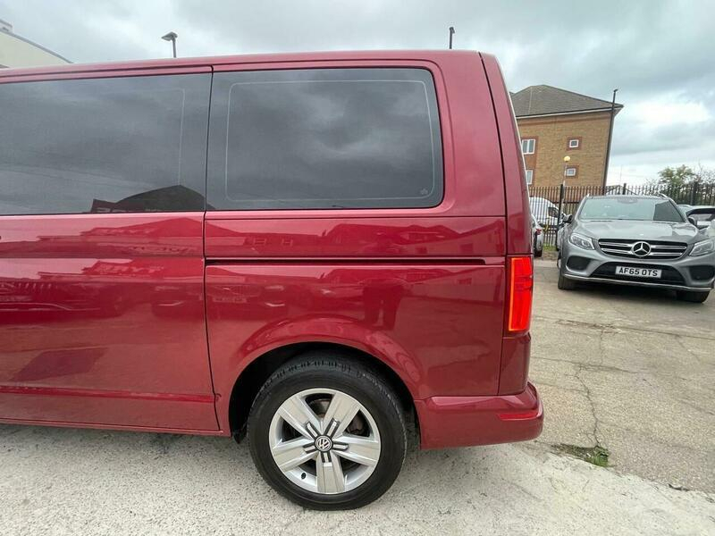 Volkswagen Transporter Shuttle T6.1 150 7 Speed Dsg 8 Seat Shuttle Se Lwb In Black #83