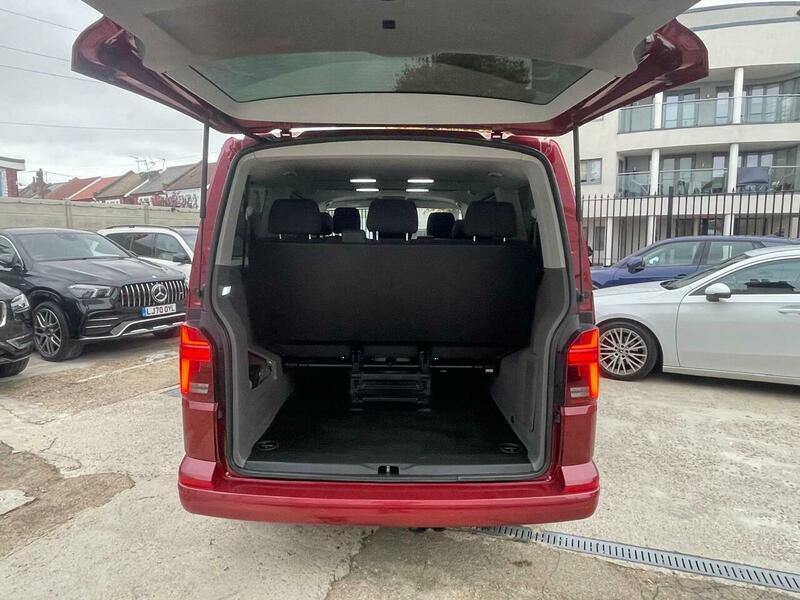 Volkswagen Transporter Shuttle T6.1 150 7 Speed Dsg 8 Seat Shuttle Se Lwb In Black #76