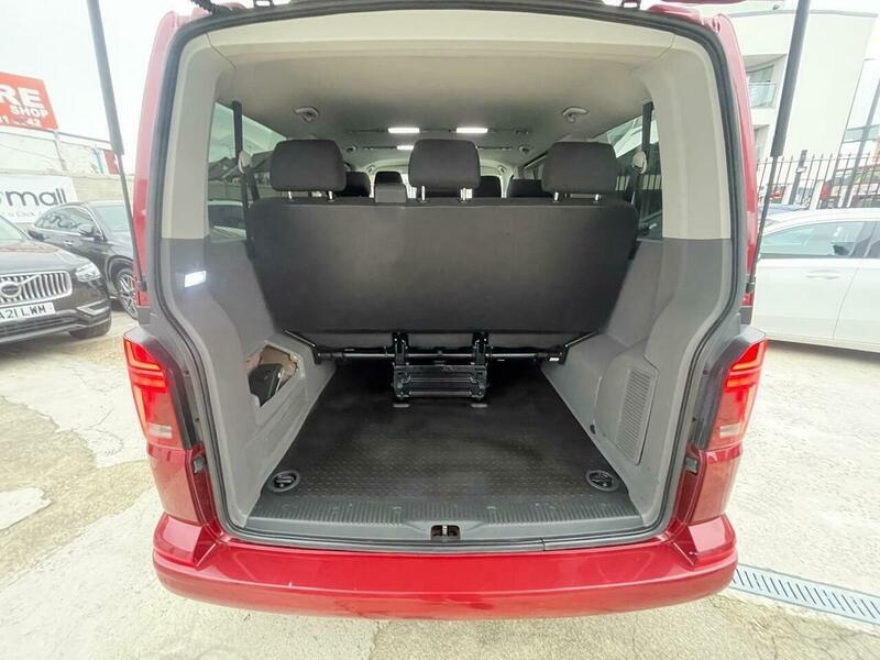 Volkswagen Transporter Shuttle T6.1 150 7 Speed Dsg 8 Seat Shuttle Se Lwb In Black #74