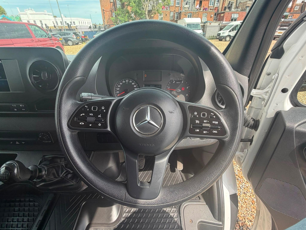 Mercedes-Benz Sprinter 2.0 315 Cdi Progressive Rwd L2 H2 Euro 6 Ss White #55