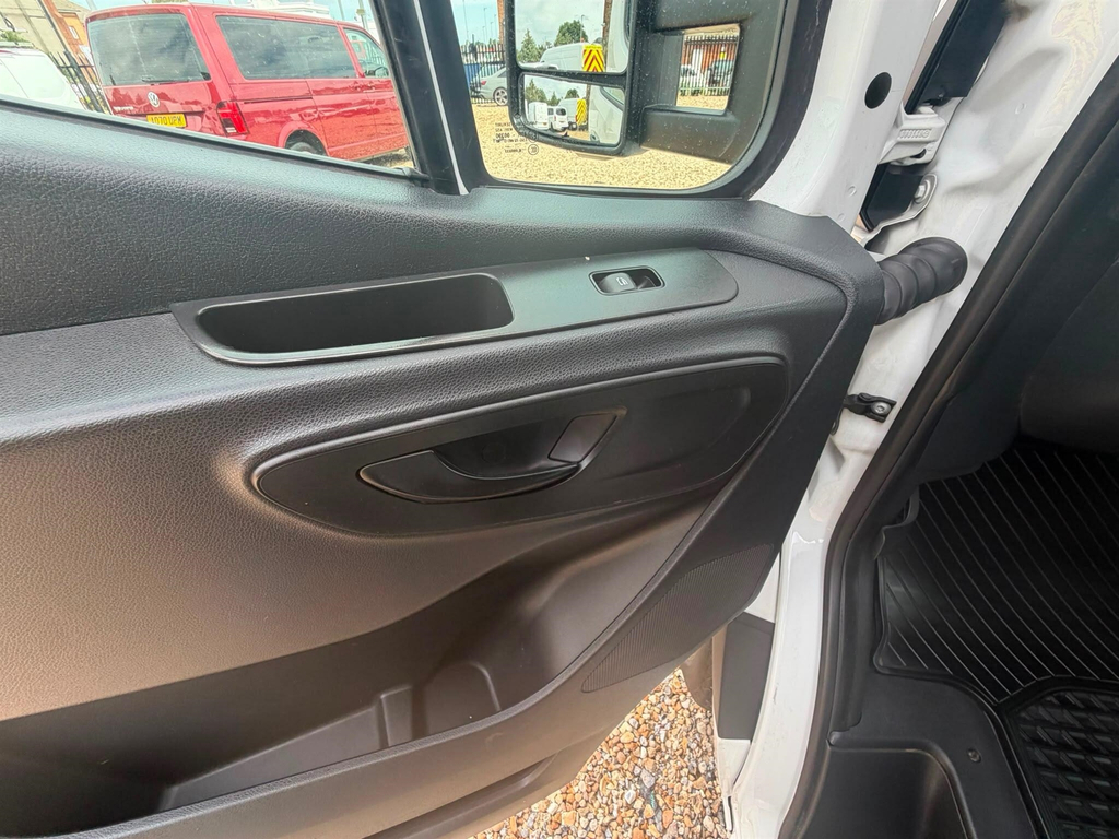 Mercedes-Benz Sprinter 2.0 315 Cdi Progressive Rwd L2 H2 Euro 6 Ss White #65