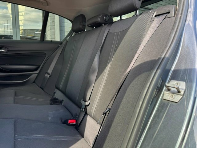 BMW 1 Series 118I Sport Hatchback GF19OOX Grey #6