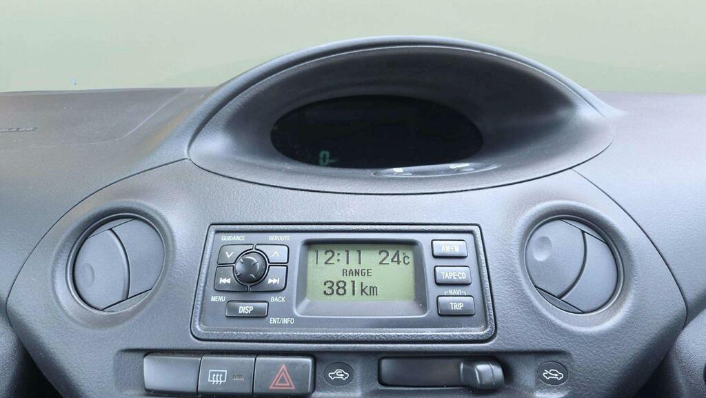 Toyota Yaris 1.3 Vvt Blue #30