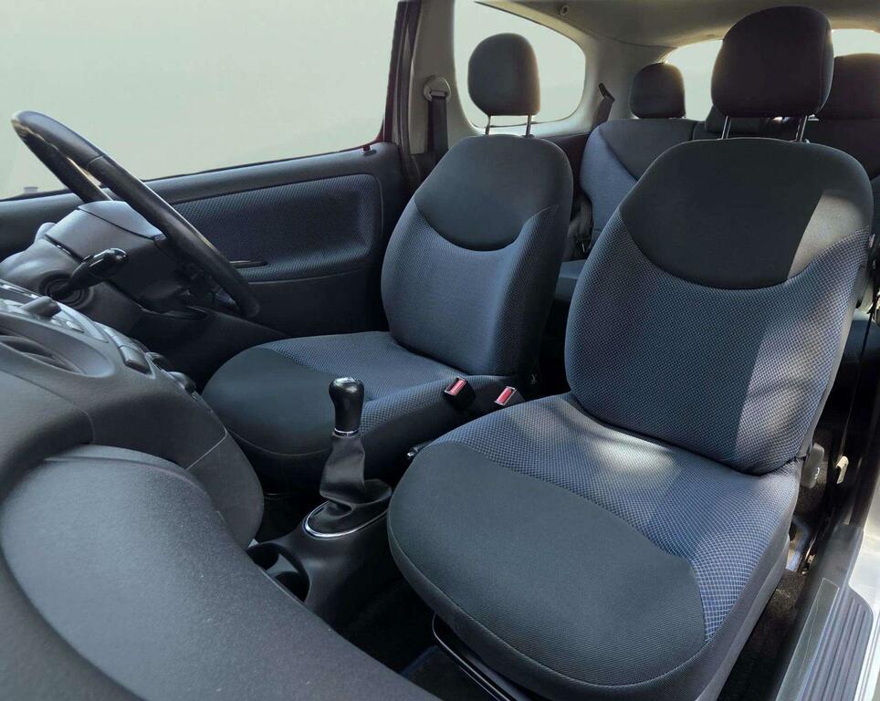 Toyota Yaris 1.3 Vvt Blue #33