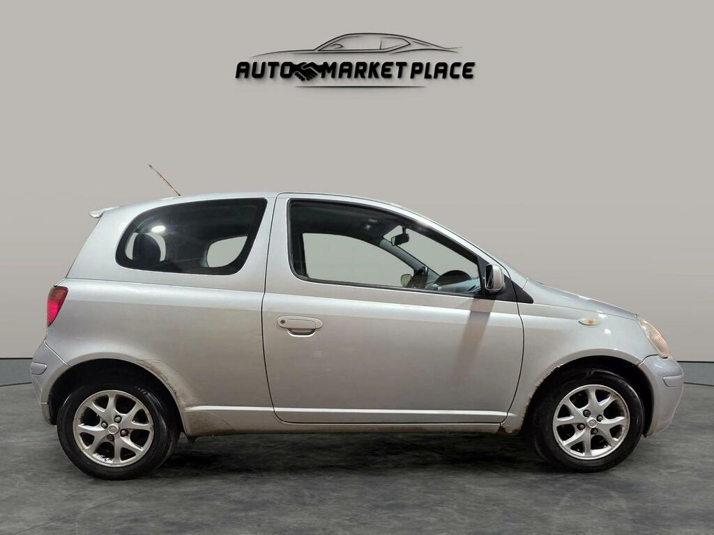 Toyota Yaris 1.3 Vvt Blue #10