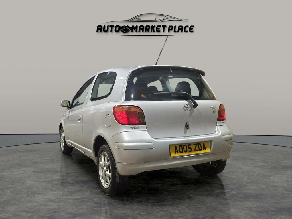 Toyota Yaris 1.3 Vvt Blue #7