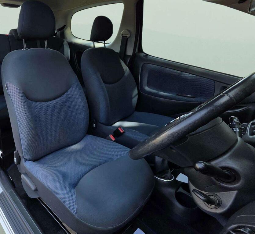 Toyota Yaris 1.3 Vvt Blue #18