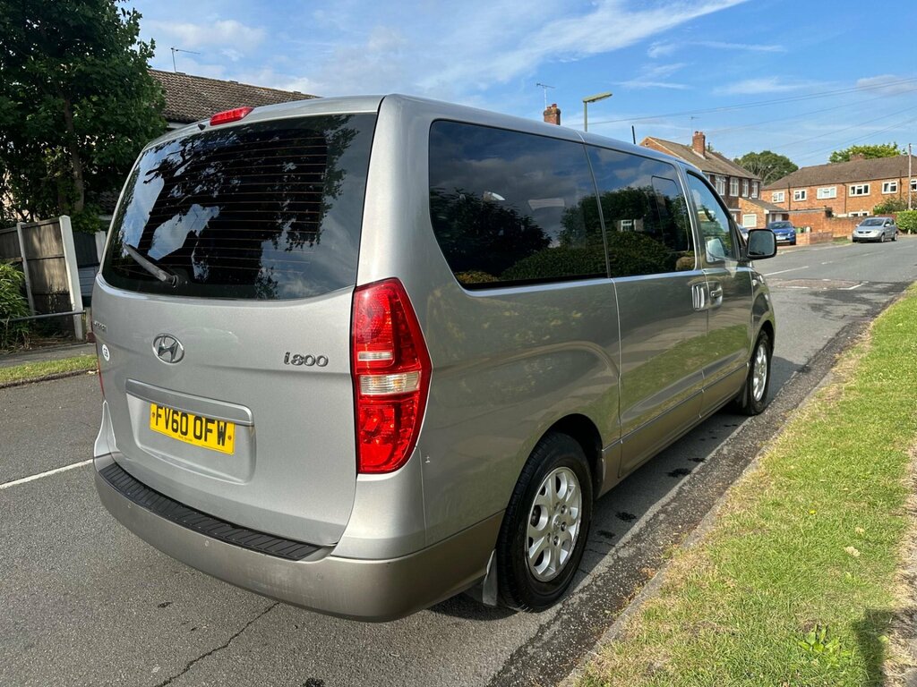 Hyundai I800 2.5 Style Crdi 8 Seater 5 Speed Silver #20