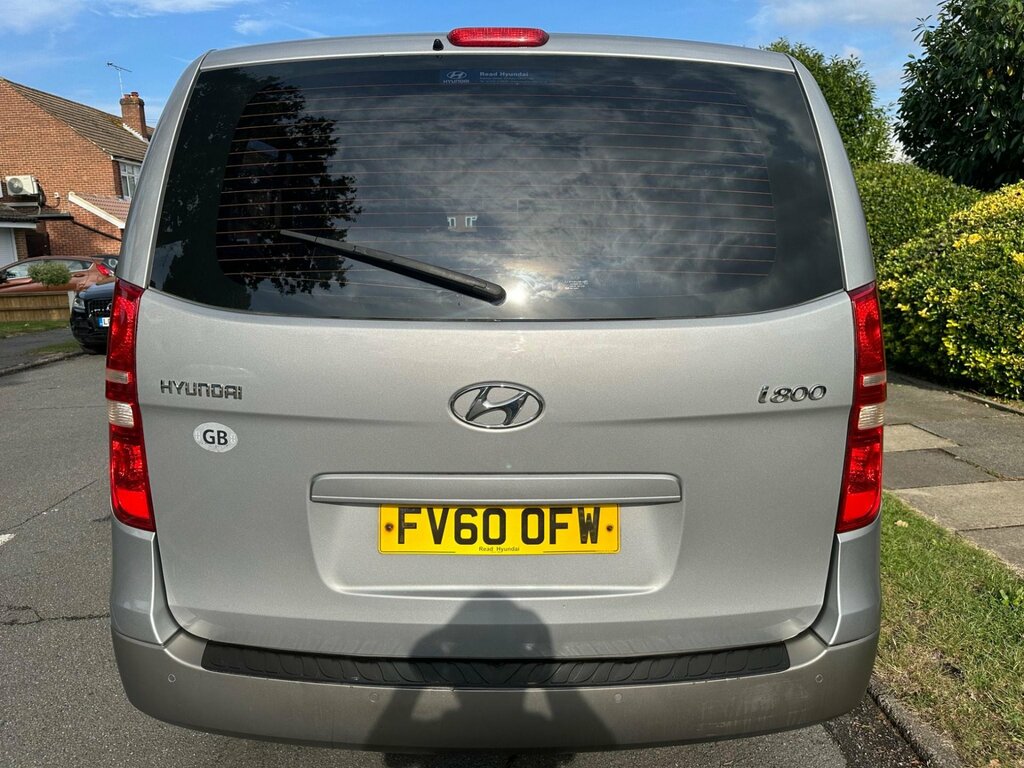 Hyundai I800 2.5 Style Crdi 8 Seater 5 Speed Silver #30