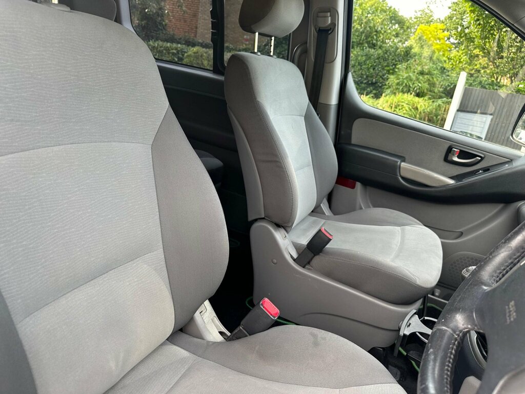 Hyundai I800 2.5 Style Crdi 8 Seater 5 Speed Silver #12