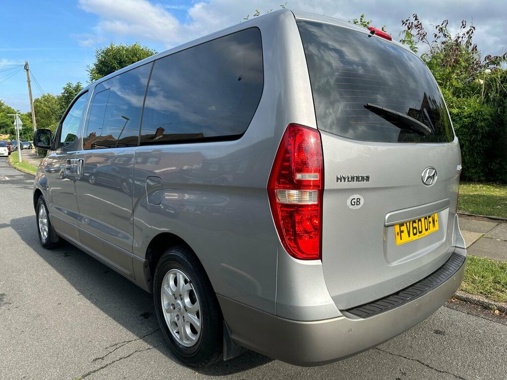 Hyundai I800 2.5 Style Crdi 8 Seater 5 Speed Silver #40