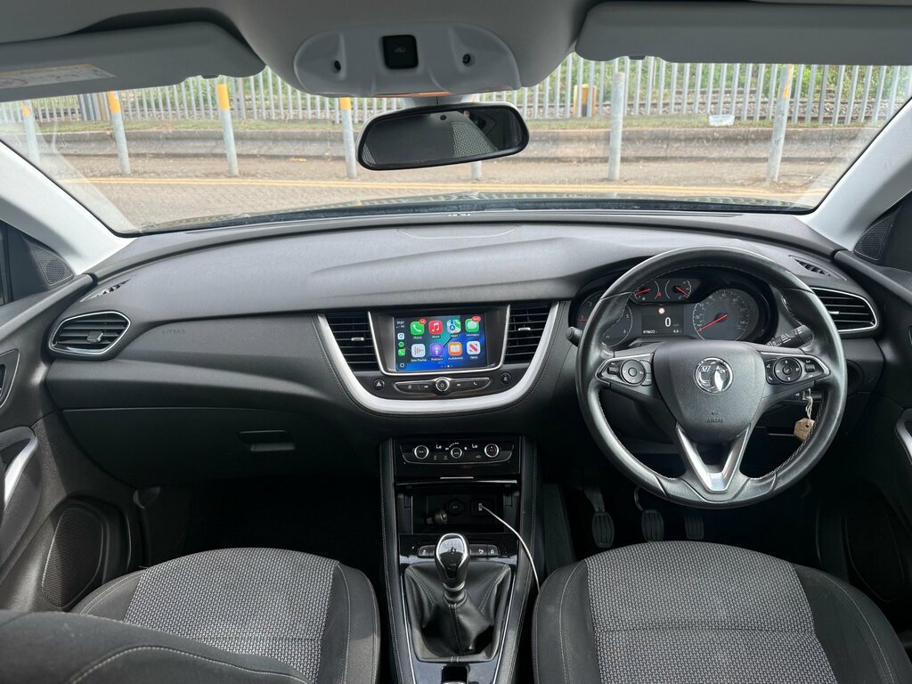 Vauxhall Grandland X 1.5 Turbo D Blueinjection Se Suv WR68CZH Black #3