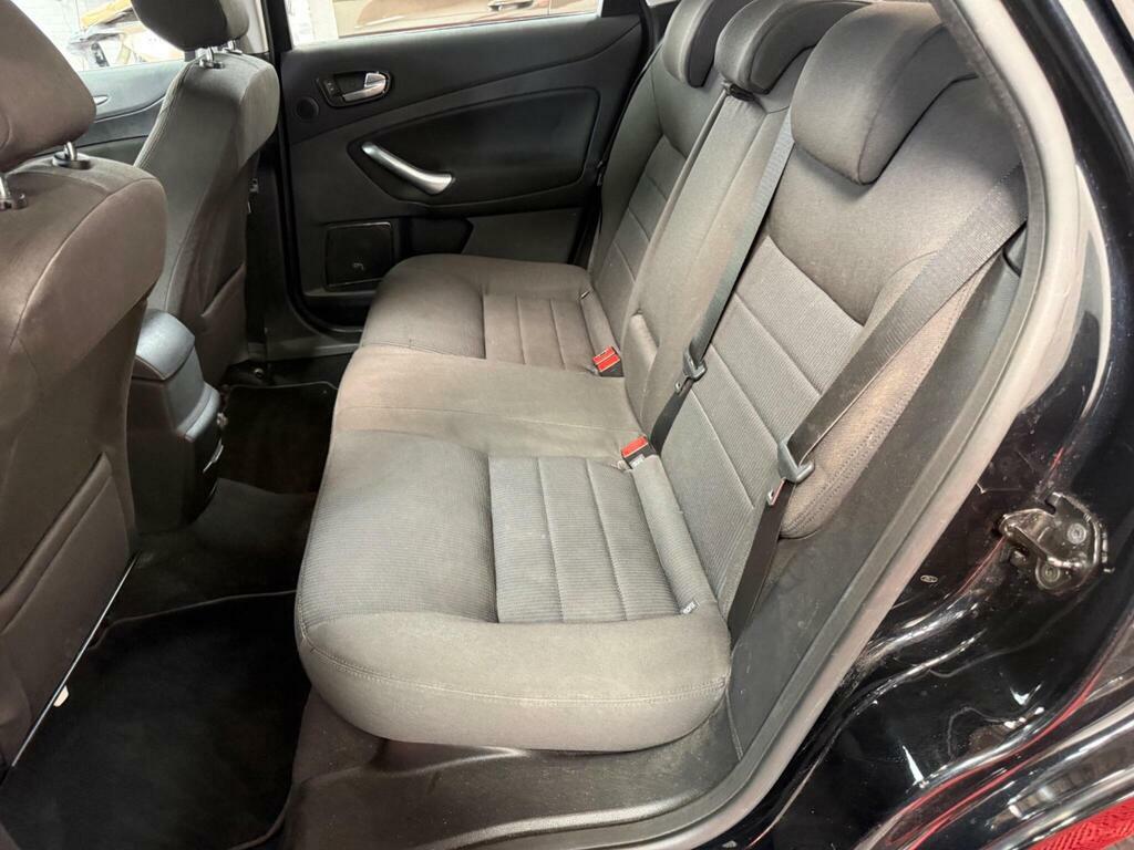 Ford Mondeo Titanium 140 Tdci 5-Door Grey #13