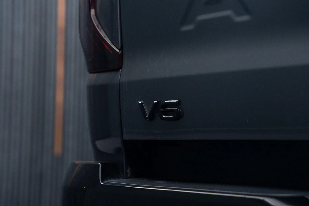 Volkswagen Amarok 2024 74 Style Black #27