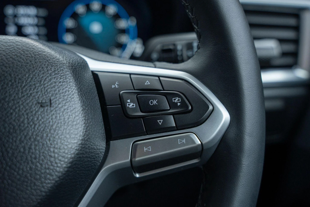 Volkswagen Amarok 2024 74 Style Black #32