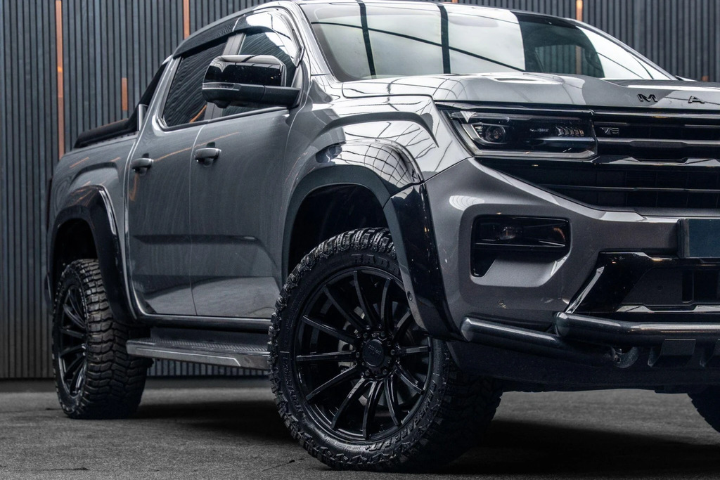 Volkswagen Amarok 2024 74 Style Black #7