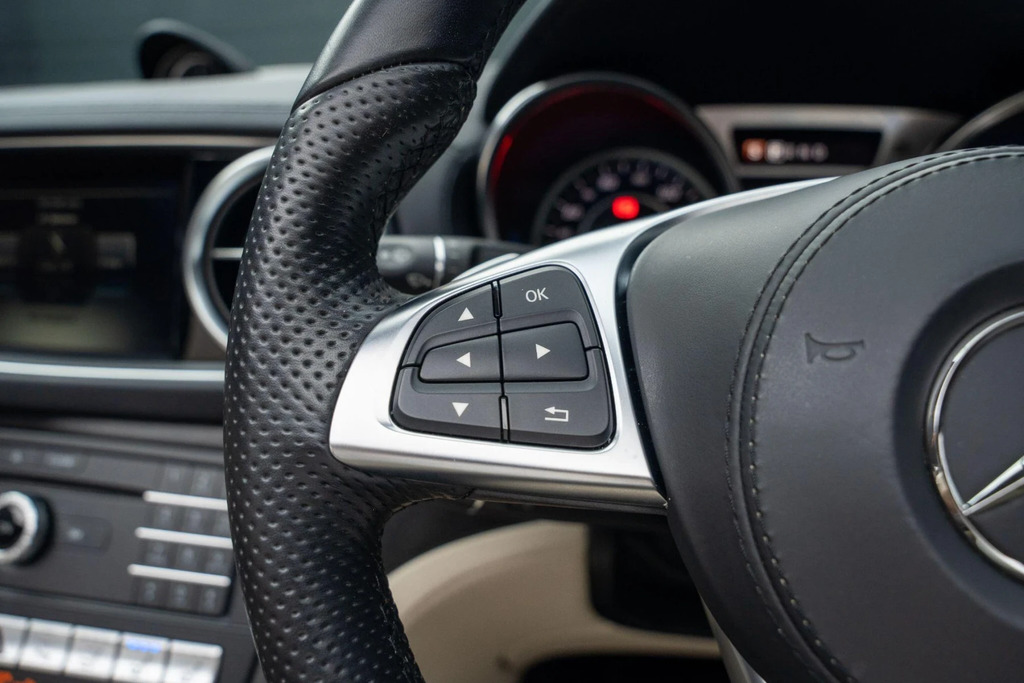 Mercedes-Benz SL Class Sl 500 Amg Line Grey #20